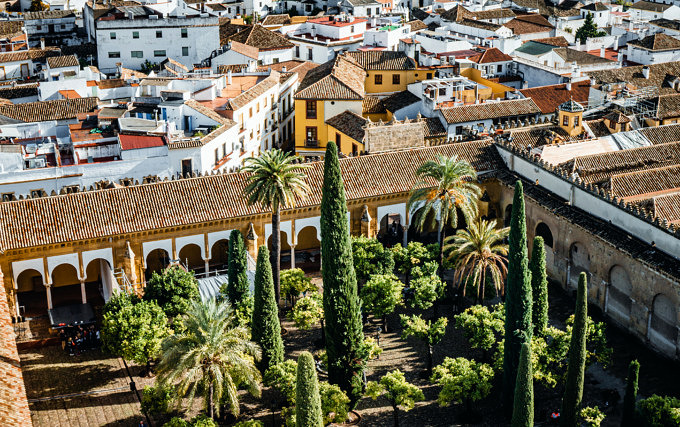 Patio de las Naranjos_Torre Campanario_Córdoba_Spanien_Andalusien